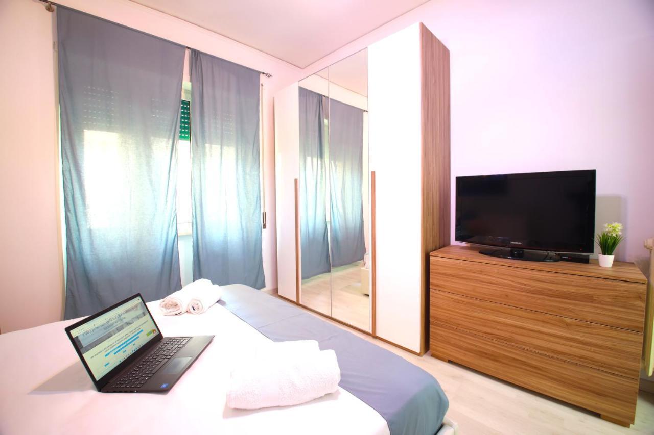 那不勒斯Hostly - Vittoria House - Near The Center With Private Parking公寓 外观 照片